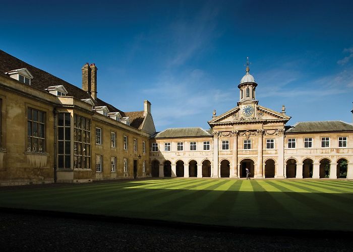 Emmanuel College photo