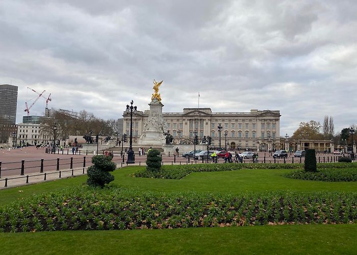 Buckingham Palace photo