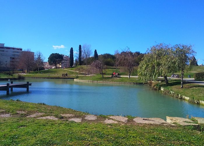Parc du 26e Centenaire 26th Centenary Park in Chanot - Stade Velodrome - Tours and ... photo