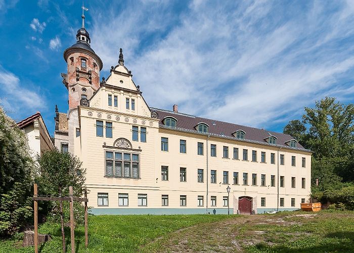 Schloss Landsberg Hülsemann Villa in Altenburg | Photoportico photo