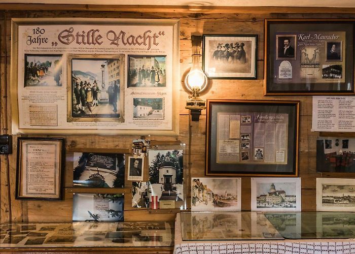 Heimatmuseum Singing families Rainer and Strasser » SalzburgerLand.com photo
