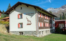 Hostel Erlebacherhus Lenzerheide/Lai Exterior photo