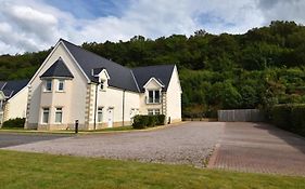 Conaglen, 2 Bedroom Lochside Flat Fort William Exterior photo