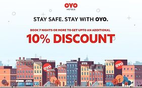 Oyo Hotel Houston Katy Freeway Exterior photo