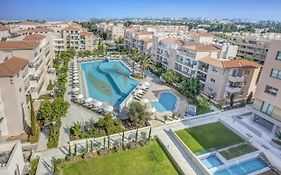 Aparthotel Elysia Park Paphos Exterior photo