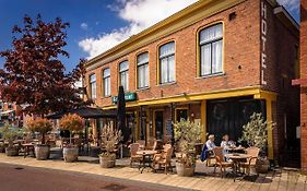 Hotel 't Gemeentehuis Bedum Exterior photo