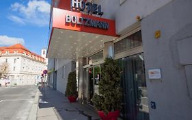 Hotel Boltzmann Wien Exterior photo