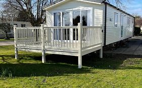 Hotel Private Rented Caravan Situated At Southview Holiday Park Winthorpe  Exterior photo