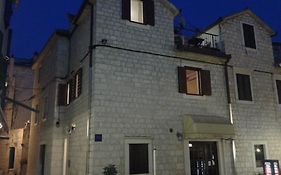 Hotel House Ivancic-Free Parking Trogir Exterior photo