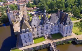 Hotel Chateau De Saint Loup Exterior photo