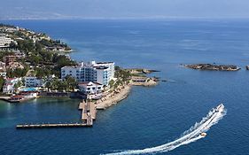 Le Bleu Hotel & Resort Kusadası Exterior photo