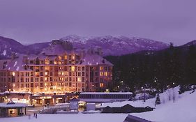 Hotel Pan Pacific Whistler Mountainside Exterior photo
