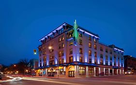 The Plaza Hotel Downtown, Trademark Collection By Wyndham Kamloops Exterior photo