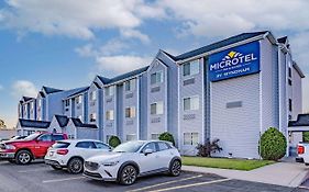 Microtel Inn&Suites by Wyndham Plattsburgh Exterior photo