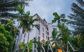 Barsana Hotel & Resort Shiliguri Exterior photo