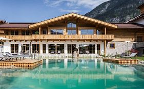 Nova Moments Boutique Hotel Pertisau Exterior photo