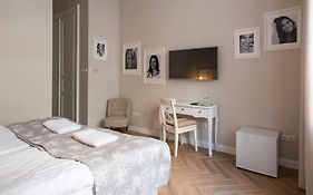 Bed and Breakfast Serenity Boutique Budapest Exterior photo