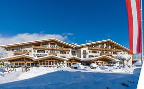 Hotel&Spa Sonne 4 Sterne Superior Kirchberg in Tirol Exterior photo