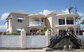 Villa Triplets On The Bay Montego Bay Exterior photo