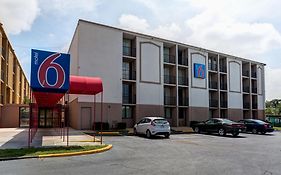 Motel 6 Jackson, Tn Exterior photo