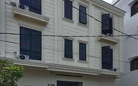 Prime Inn Near Jalan Sekip Mitra Reddoorz Medan Exterior photo