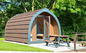 Hotel Wyreside Lakes Glamping Pods Lancaster Exterior photo