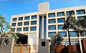 Hotel The Fern Residency, Subhash Bridge, Ahmedabad Exterior photo