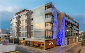 The Fives Downtown Hotel & Residences, Curio Collection By Hilton Playa del Carmen Exterior photo