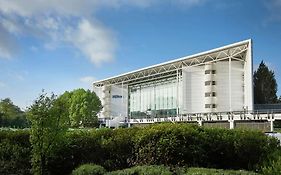 Hotel Hilton London Heathrow Airport Hillingdon Exterior photo