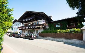 Bed and Breakfast Pension Max Zell am See Exterior photo