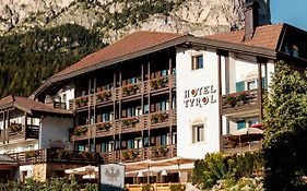 Hotel Tyrol Wolkenstein in Gröden Exterior photo
