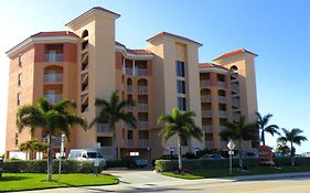 Surf Beach Resort by Sunsational Beach Rentals St. Pete Beach Exterior photo