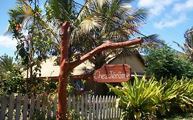 Bed and Breakfast Chez Jerome Hanga Roa Exterior photo