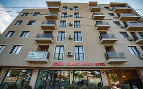 Solid Magic Apart Hotel Mamaia Exterior photo