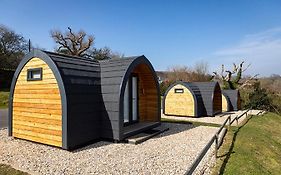 Hotel Camping Pods Wood Farm Holiday Park Charmouth Exterior photo