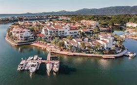 Hotel Relais Et Chateaux Thalasso & Spa Ile De La Lagune Saint-Cyprien  Exterior photo