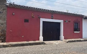 Hotel Casa De Leon Antigua Exterior photo