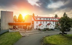 Gistihúsið - Lake Hotel Egilsstaðir Exterior photo