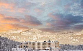 Hotel Fairmont Chateau Lake Louise Exterior photo