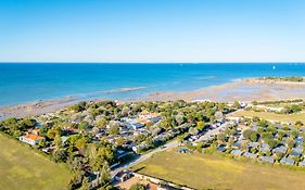 Hotel Camping Paradis 4 Etoiles A La Corniche La Rochelle Angoulins-sur-Mer Exterior photo