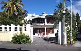 Ferienwohnung Auberge Etiennette Trou d'Eau Douce Exterior photo