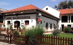 Sobri Halaszcsarda Es Panzio Baja Exterior photo