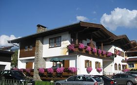 Hotel Sonne St. Johann in Tirol Exterior photo