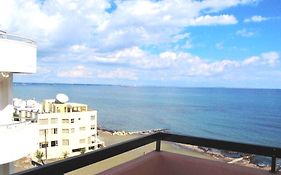Mackenzie Beach Hotel & Aparment Larnaka Exterior photo