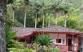 Hostal Rio Arabia - Valle De Cocora Hotel Salento Exterior photo