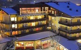 Hotel Der Schütthof Zell am See Exterior photo