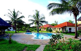 Doric Cottages Diani Diani Beach Exterior photo