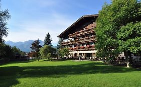 Kaiserhotel Kitzbühler Alpen Oberndorf in Tirol Exterior photo
