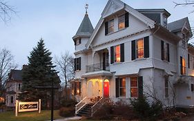 Bed and Breakfast Lang House On Main Street Bed & Breakfast Burlington Exterior photo