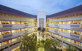 Puri KIIC Golf View Hotel Karawang Exterior photo